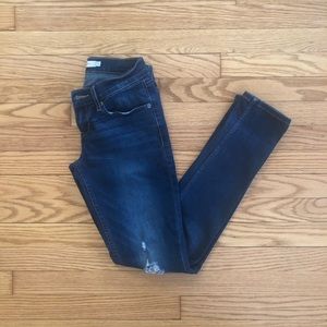 BOGO 🔥 Levi Jeans